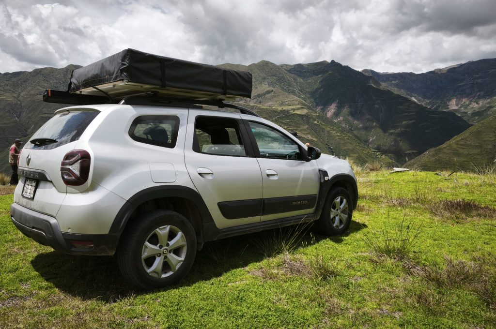Rent car with tent