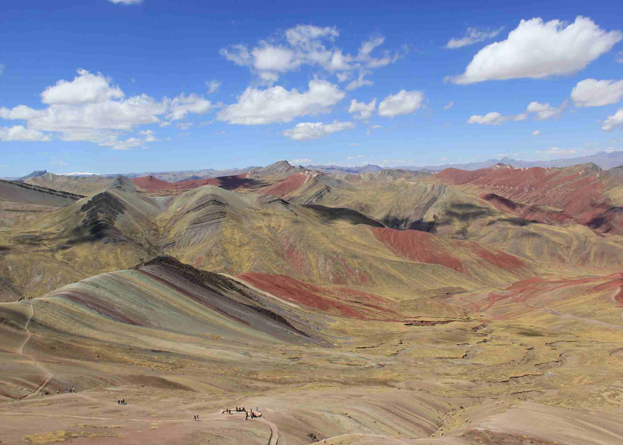 Palcoyo Coloured Mountain